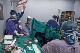 Hoại tử tầng sinh môn vì điều trị bệnh trĩ bằng thuốc nam 