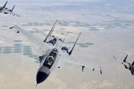 Có thêm thứ này, Su-30MKI có thể săn được cả F-22, J-20... tàng hình