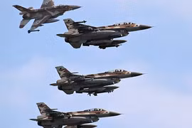 Bị Nga thách thức, không quân Israel tuyên bố sẽ tấn công vào Syria cực "rát" 