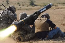 Ukraine mua thêm lô tên lửa chống tăng Javelin mới từ Mỹ... Nga toát mồ hôi hột