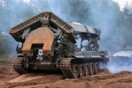 Mổ xẻ sức mạnh đa năng "báu vật" của bộ đội Công binh Việt Nam 