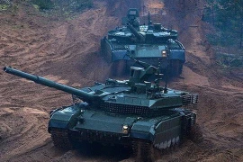 Nga tiếp nhận xe tăng T-90M Proryv-3: Cấp tốc đối đầu M1A2 SEPv3 Mỹ 