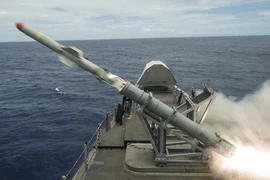 Tường tận hệ thống điều khiển tên lửa trên tàu chiến mặt nước hiện đại