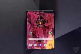 Galaxy Fold không phải là "thảm họa" như Galaxy Note 7