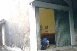 Cắt phăng “của quý” của chồng, chém đứt lìa tay tình địch