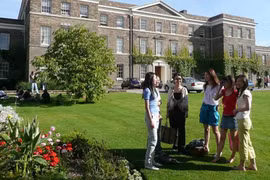 Thí sinh cần biết: Lưu ý khi chọn ngành học đại học