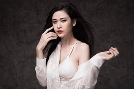 Ngắm “eo con kiến” của mỹ nhân Việt sau sinh