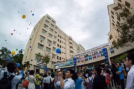 Đề thi thử THPT quốc gia 2015 môn Toán lần 7 THPT chuyên ĐHSPHN