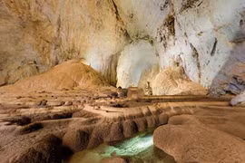 Những hình ảnh đẹp “rụng rời” của hang Sơn Đoòng