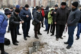 Tổng thống Poroshenko: Pháo trúng sở chỉ huy quân đội, nhiều thương vong