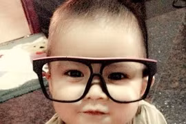 Ảnh hiếm siêu dễ thương của con trai MC Quỳnh Chi