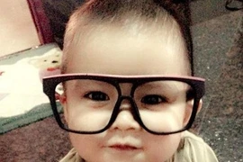 Ảnh hiếm siêu dễ thương của con trai MC Quỳnh Chi