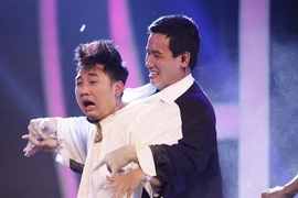 Don Nguyễn bị “bạo hành” vì ăn, Bảo Trâm hoảng sợ