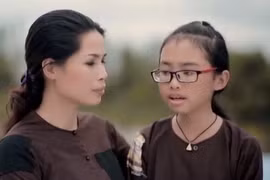 Rơi nước mắt với MV đầu tay của Phương Mỹ Chi