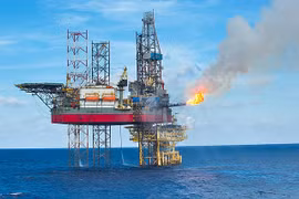 Tập đoàn PVN thu về hơn 480.000 tỷ đồng trong 6 tháng đầu năm