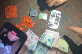 Bình Phước: Diễn biến mới vụ cán bộ quan hệ đồng giới với nam sinh