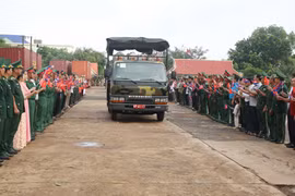 Tây Ninh: Đón 172 hài cốt liệt sĩ từ Campuchia về nước