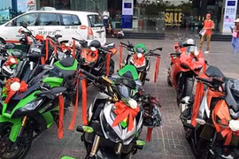 Gần trăm môtô PKL tham gia rước dâu tại Sài Gòn