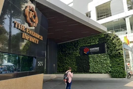 Chung cư The EverRich Infinity 5 sao không có chỗ để xe hơi: Cư dân "khốn khổ" thế nào?