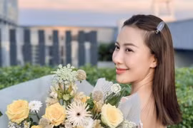 Sắc vóc đời thực xinh đẹp ở tuổi 32 của BTV Quỳnh Hoa