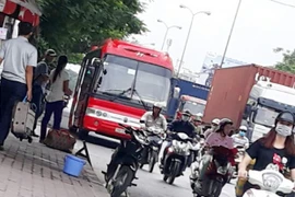 Hải Phòng: Xe dù, bến cóc có được xử lý dứt điểm?