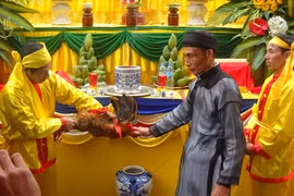 Có gì đặc biệt ở lễ hội “quan thề không tham nhũng”?