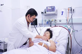 Cứu thai phụ sản giật tổn thương đa cơ quan, ngừng tim 2 lần