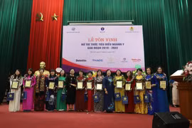 Tôn vinh 51 nữ trí thức tiêu biểu ngành y 