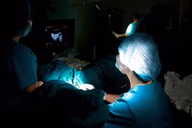 Bác sĩ mách cách chuẩn bị trước khi thụ tinh ống nghiệm để thành công