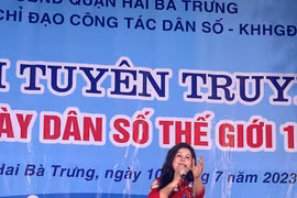 Quận Hai bà Trưng tuyên truyền về công tác dân số