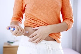 Điều trị đái tháo đường typ 2 bằng insulin: Có cần thêm thuốc uống?