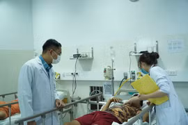 Bệnh nhân ngộ độc Botulinum tại Bệnh viện Nhi đồng 2