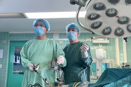 Bị hư thận do để sỏi lâu ngày