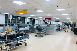 Nổ nồi áp suất, người đàn ông bị bỏng mặt, ngực, hô hấp và gãy chân