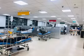 Nổ nồi áp suất, người đàn ông bị bỏng mặt, ngực, hô hấp và gãy chân