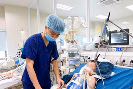 6 ngày cấp cứu 7 trẻ đuối nước nguy kịch