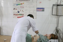 Thỉnh thoảng đau bụng nữ sinh 17 tuổi bất ngờ bị u nang ống mật chủ