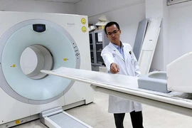 Kiến nghị Chính phủ tháo gỡ tình trạng thiếu thuốc, vật tư y tế