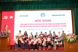 Hà Nội tích cực biểu dương trẻ em gái chăm ngoan, học giỏi