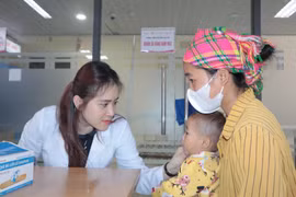 Viết tiếp giấc mơ nụ cười cho trẻ mắc dị tật khe hở môi, vòm miệng