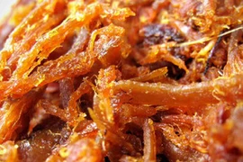 Làm bò khô xé sợi lai rai cuối tuần