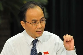 Làm rõ động cơ khởi tố chủ quán cà phê Xin Chào