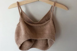 Nội y bầu ngực chảy xệ chân thực, lấy nước mắt nhiều người