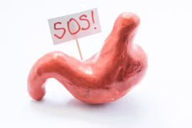 Đau bụng âm ỉ, chàng trai bàng hoàng phát hiện mắc ung thư