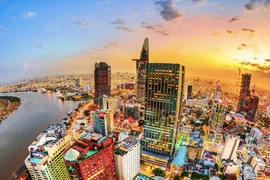 Bất động sản 2024: vẫn còn nhiều thách thức nhưng kỳ vọng khởi sắc dần 