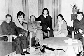 Bí ẩn 3 cô bảo mẫu xinh đẹp trong nhà Mao Trạch Đông