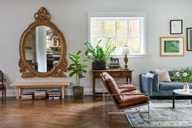 Trang trí tường phòng khách chào mừng năm mới