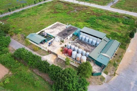 Cận cảnh trạm cấp nước Thanh Hà gần nghĩa trang 