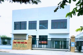 Thu hồi thuốc cổ truyền Ngưu Tất: Đông Y dược Thăng Long bao lần bị “tuýt còi“?