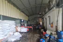 Thái Bình: Huyện đình chỉ hoạt động, cty Thực phẩm Hoa Sen vẫn ngang nhiên xả thải?